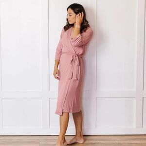 New Comfy Mauve Milkmaid Robe 95% Bamboo 5% Spandex- Size Large